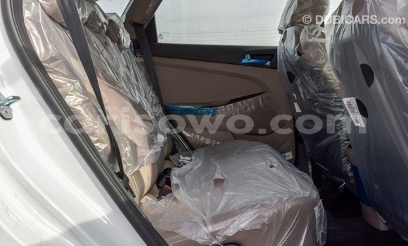 Buy Import Hyundai Tucson White Car in Import - Dubai in Benign Buy Import Hyundai Tucson White Car in Import - Dubai in Benign