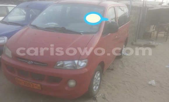 Sayi Na hannu Hyundai Cargo Red Mota in Cotonou a Benin Sayi Na hannu Hyundai Cargo Red Mota in Cotonou a Benin