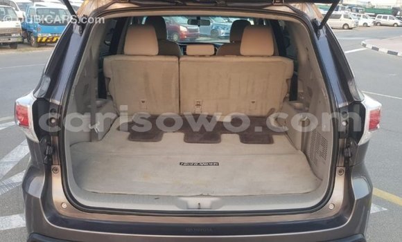 Ra Imported Toyota Highlander Miiran Ọkọ̀ in Import - Dubai ni Benin Ra Imported Toyota Highlander Miiran Ọkọ̀ in Import - Dubai ni Benin