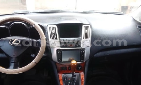 Ra Àlòkù Lexus RX 330 Silver Ọkọ̀ in Cotonou ni Benin Ra Àlòkù Lexus RX 330 Silver Ọkọ̀ in Cotonou ni Benin