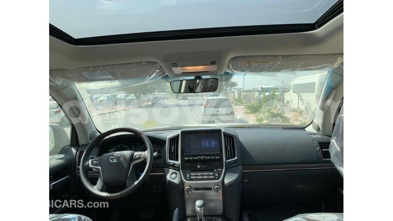 Big with watermark toyota land cruiser benin import dubai 8071