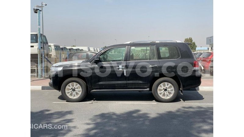 Big with watermark toyota land cruiser benin import dubai 8071