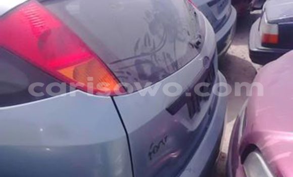 Acheter Occasion Voiture Ford Focus Gris à Parakou, Benin Acheter Occasion Voiture Ford Focus Gris à Parakou, Benin