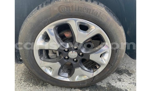 Acheter Import Voiture Jeep Compass Blanc à Import - Dubai, Benin Acheter Import Voiture Jeep Compass Blanc à Import - Dubai, Benin