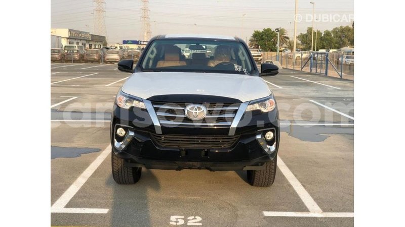 Big with watermark toyota fortuner benin import dubai 8097