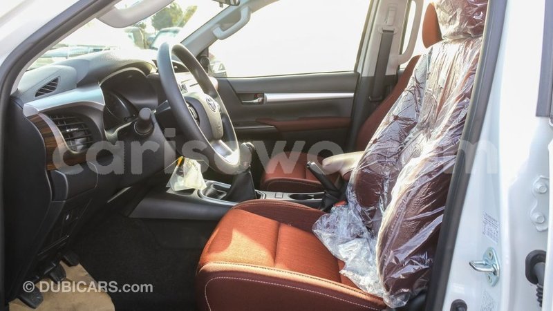 Big with watermark toyota hilux benin import dubai 8102