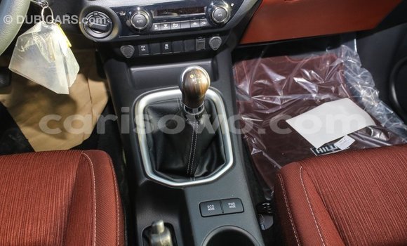 Ra Imported Toyota Hilux funfun Ọkọ̀ in Import - Dubai ni Benin Ra Imported Toyota Hilux funfun Ọkọ̀ in Import - Dubai ni Benin