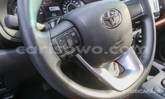 Ra Imported Toyota Hilux funfun Ọkọ̀ in Import - Dubai ni Benin Ra Imported Toyota Hilux funfun Ọkọ̀ in Import - Dubai ni Benin