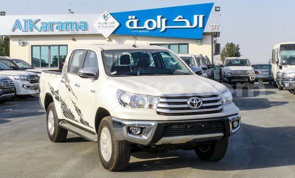 Ra Imported Toyota Hilux funfun Ọkọ̀ in Import - Dubai ni Benin Ra Imported Toyota Hilux funfun Ọkọ̀ in Import - Dubai ni Benin