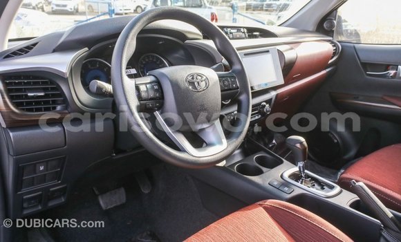 Ra Imported Toyota Hilux funfun Ọkọ̀ in Import - Dubai ni Benin Ra Imported Toyota Hilux funfun Ọkọ̀ in Import - Dubai ni Benin