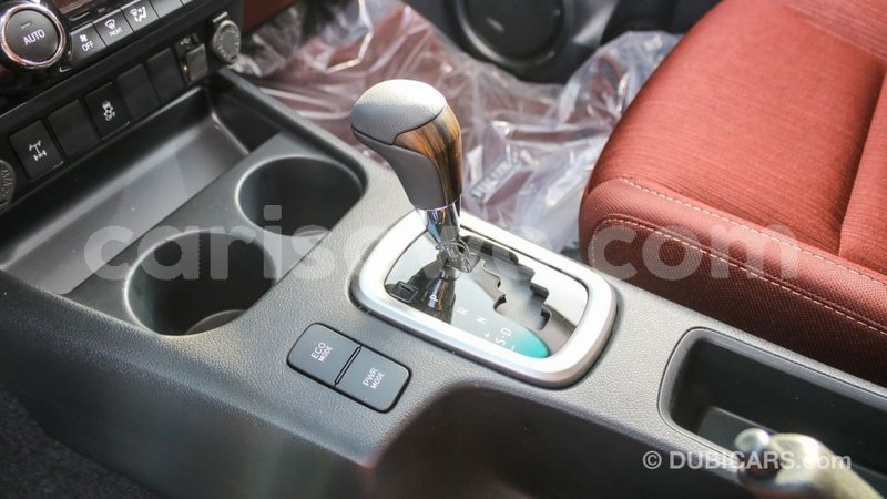 Big with watermark toyota hilux benin import dubai 8104