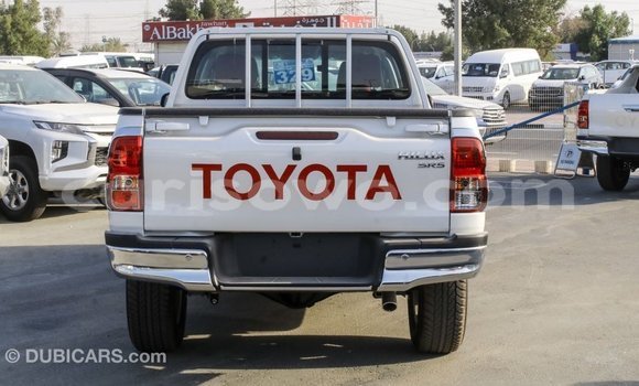 Ra Imported Toyota Hilux funfun Ọkọ̀ in Import - Dubai ni Benin Ra Imported Toyota Hilux funfun Ọkọ̀ in Import - Dubai ni Benin