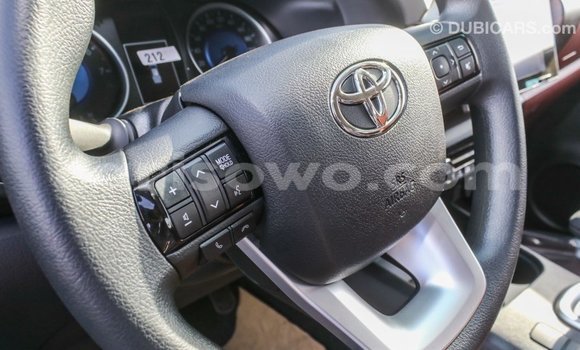 Ra Imported Toyota Hilux funfun Ọkọ̀ in Import - Dubai ni Benin Ra Imported Toyota Hilux funfun Ọkọ̀ in Import - Dubai ni Benin