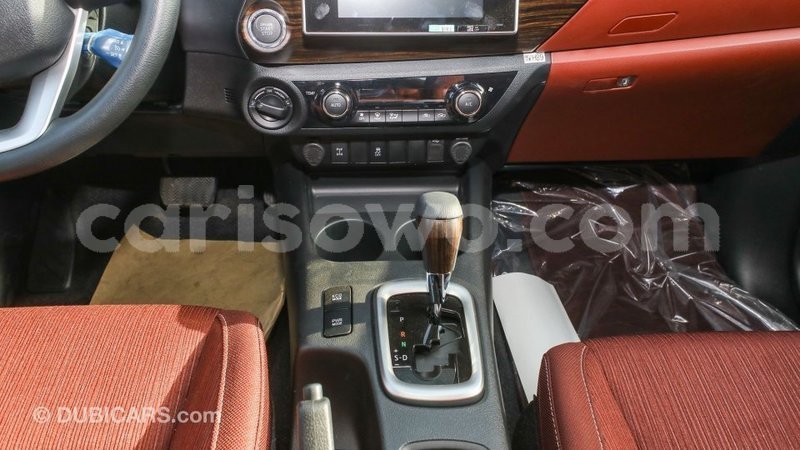 Big with watermark toyota hilux benin import dubai 8107