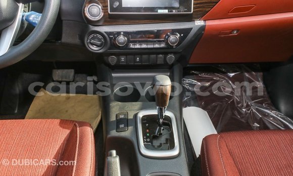 Ra Imported Toyota Hilux funfun Ọkọ̀ in Import - Dubai ni Benin Ra Imported Toyota Hilux funfun Ọkọ̀ in Import - Dubai ni Benin