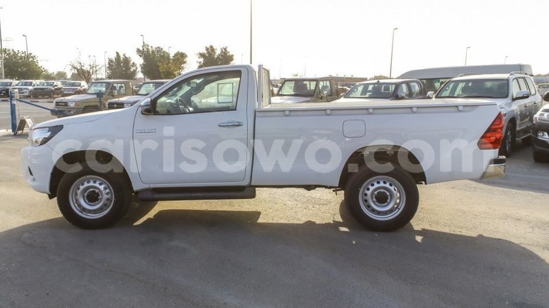 Big with watermark toyota hilux benin import dubai 8111