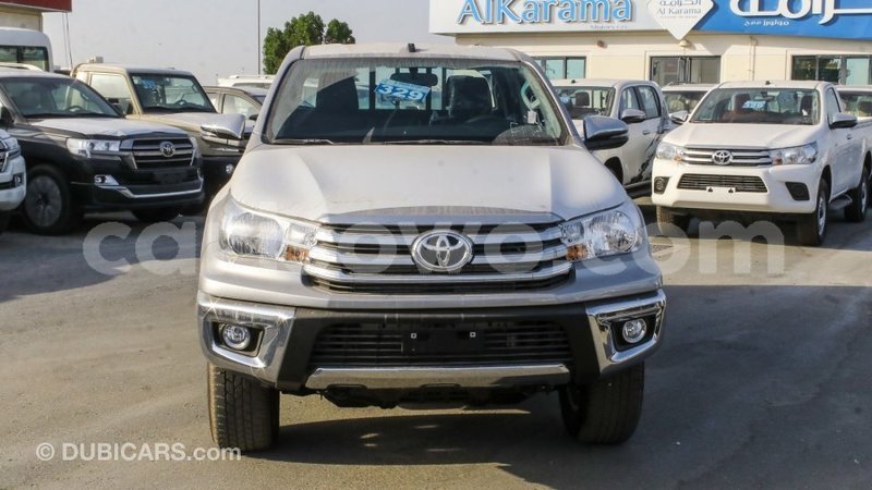 Big with watermark toyota hilux benin import dubai 8113