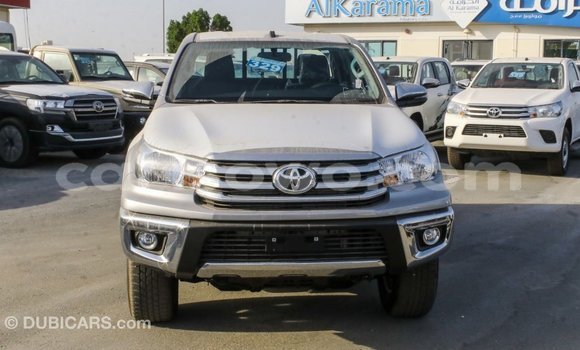 Ra Imported Toyota Hilux Miiran Ọkọ̀ in Import - Dubai ni Benin Ra Imported Toyota Hilux Miiran Ọkọ̀ in Import - Dubai ni Benin