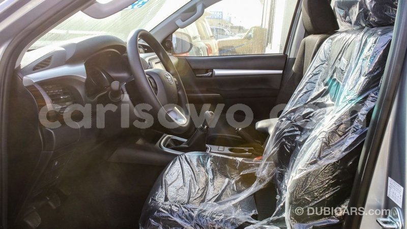 Big with watermark toyota hilux benin import dubai 8113