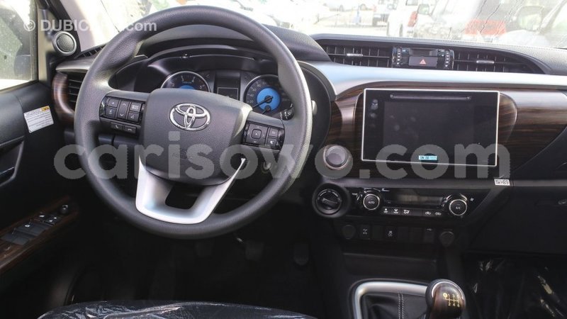 Big with watermark toyota hilux benin import dubai 8113