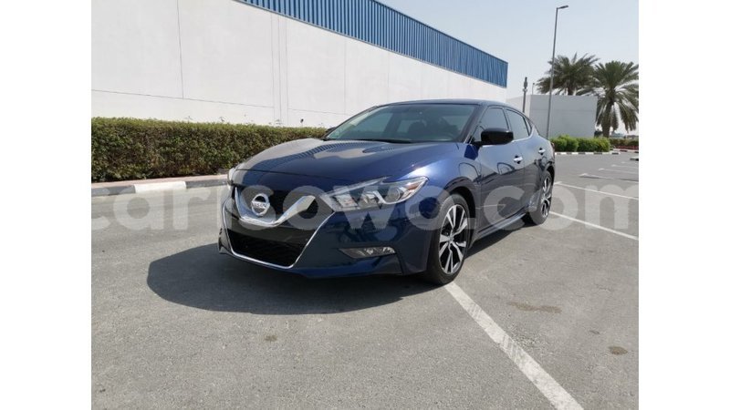 Big with watermark nissan maxima benin import dubai 8114