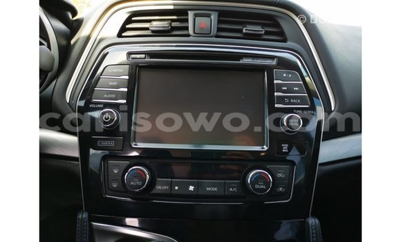 Acheter Import Voiture Nissan Maxima Bleu à Import - Dubai, Benin Acheter Import Voiture Nissan Maxima Bleu à Import - Dubai, Benin