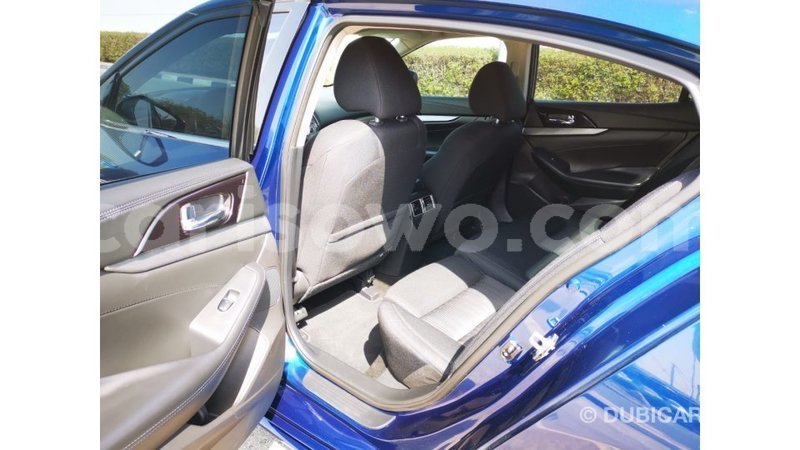 Big with watermark nissan maxima benin import dubai 8114