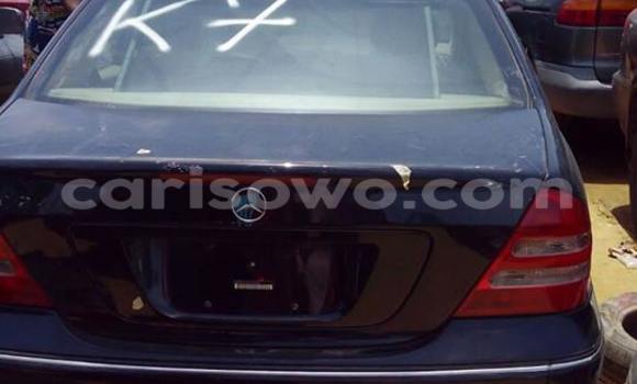 Acheter Occasion Voiture Mercedes-Benz C–Class Bleu à Cotonou, Benin Acheter Occasion Voiture Mercedes-Benz C–Class Bleu à Cotonou, Benin