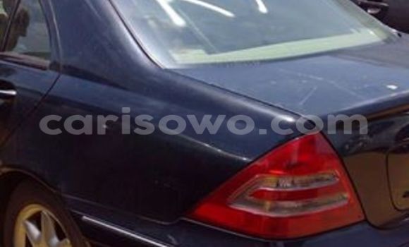 Acheter Occasion Voiture Mercedes-Benz C–Class Bleu à Cotonou, Benin Acheter Occasion Voiture Mercedes-Benz C–Class Bleu à Cotonou, Benin