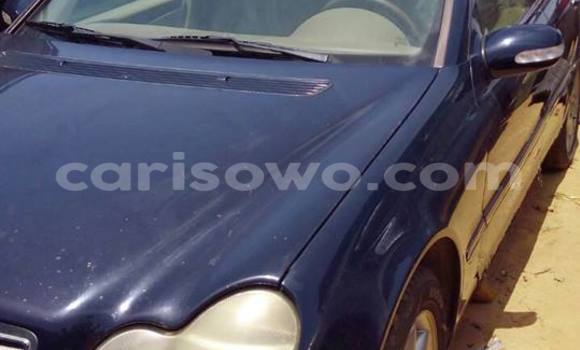Acheter Occasion Voiture Mercedes-Benz C–Class Bleu à Cotonou, Benin Acheter Occasion Voiture Mercedes-Benz C–Class Bleu à Cotonou, Benin
