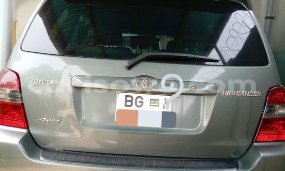 Ra Àlòkù Toyota Highlander Silver Ọkọ̀ in Cotonou ni Benin Ra Àlòkù Toyota Highlander Silver Ọkọ̀ in Cotonou ni Benin
