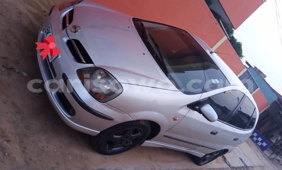 Ra Àlòkù Nissan Tino Silver Ọkọ̀ in Cotonou ni Benin Ra Àlòkù Nissan Tino Silver Ọkọ̀ in Cotonou ni Benin