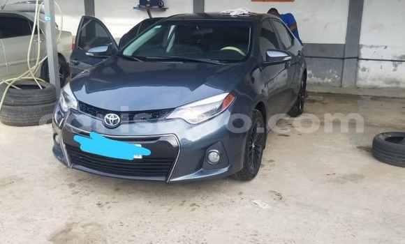 Acheter Neuf Voiture Toyota Corolla Bleu à Cotonou, Benin Acheter Neuf Voiture Toyota Corolla Bleu à Cotonou, Benin