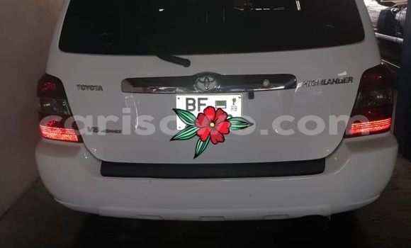 Ra Àlòkù Toyota Highlander Silver Ọkọ̀ in Cotonou ni Benin Ra Àlòkù Toyota Highlander Silver Ọkọ̀ in Cotonou ni Benin