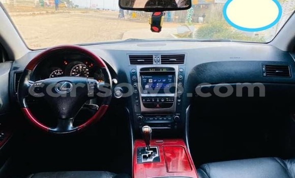 Sayi Na hannu Lexus GS Azurfa Mota in Cotonou a Benin Sayi Na hannu Lexus GS Azurfa Mota in Cotonou a Benin