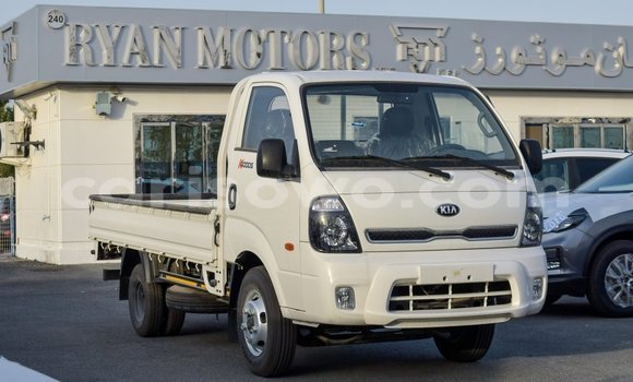 Ra Imported Kia Carens funfun Ọkọ̀ in Import - Dubai ni Benin Ra Imported Kia Carens funfun Ọkọ̀ in Import - Dubai ni Benin