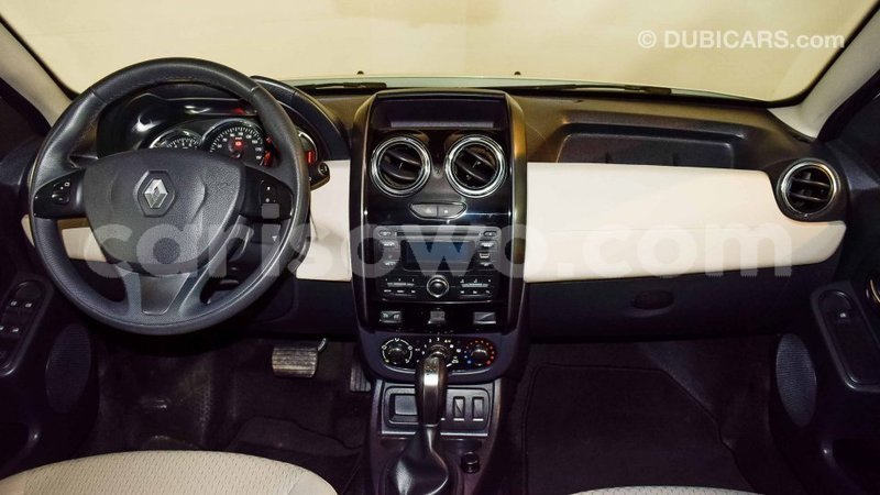 Big with watermark renault duster benin import dubai 8178