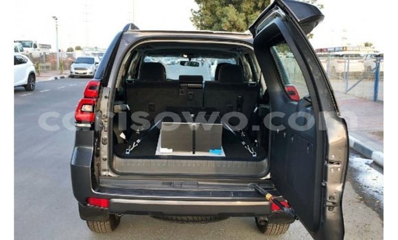 Sayi Imported Toyota Prado Black Mota in Import - Dubai a Benin Sayi Imported Toyota Prado Black Mota in Import - Dubai a Benin