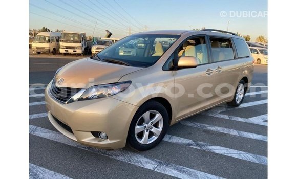 Buy Import Toyota Sienna Other Car in Import - Dubai in Benign Buy Import Toyota Sienna Other Car in Import - Dubai in Benign