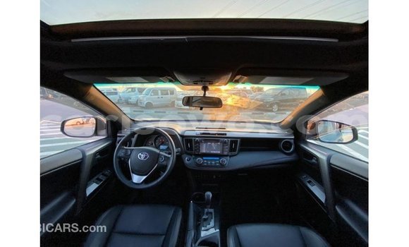 Ra Imported Toyota HiAce Miiran Ọkọ̀ akẹ́rù ńlá in Import - Dubai ni Benin Ra Imported Toyota HiAce Miiran Ọkọ̀ akẹ́rù ńlá in Import - Dubai ni Benin