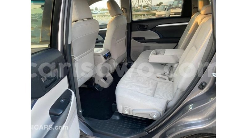 Big with watermark toyota highlander benin import dubai 8190