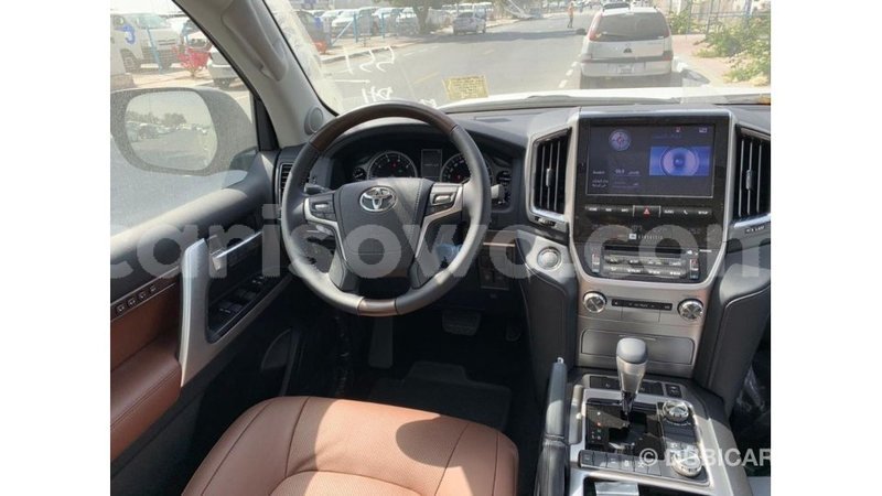 Big with watermark toyota land cruiser benin import dubai 8195