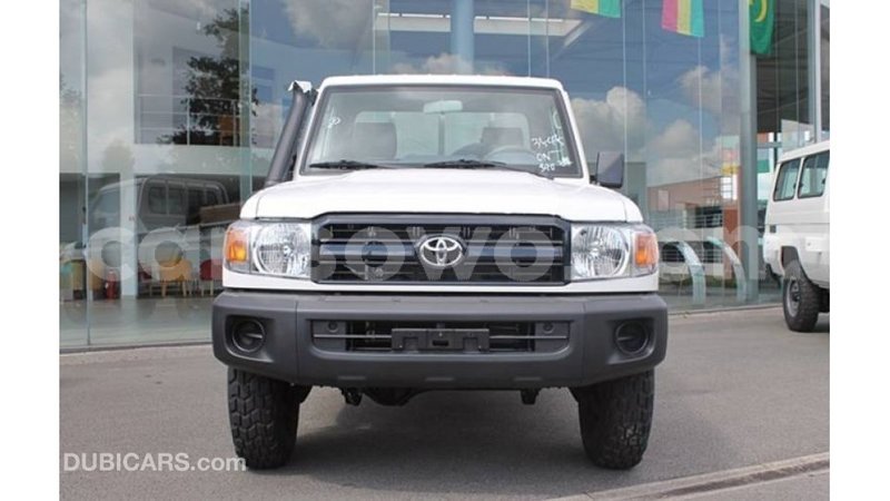 Big with watermark toyota land cruiser benin import dubai 8196