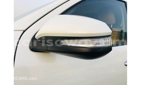 Ra Imported Toyota Fortuner funfun Ọkọ̀ in Import - Dubai ni Benin Ra Imported Toyota Fortuner funfun Ọkọ̀ in Import - Dubai ni Benin