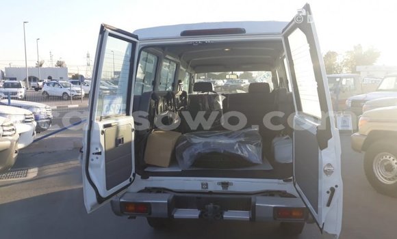 Buy Import Toyota Land Cruiser White Car in Import - Dubai in Benign Buy Import Toyota Land Cruiser White Car in Import - Dubai in Benign
