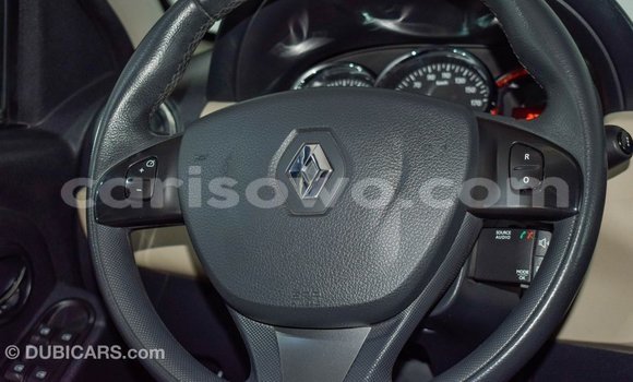 Acheter Import Voiture Renault Duster Blanc à Import - Dubai, Benin Acheter Import Voiture Renault Duster Blanc à Import - Dubai, Benin