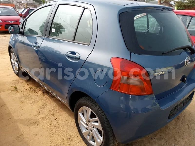 Big with watermark toyota yaris benin cotonou 8250