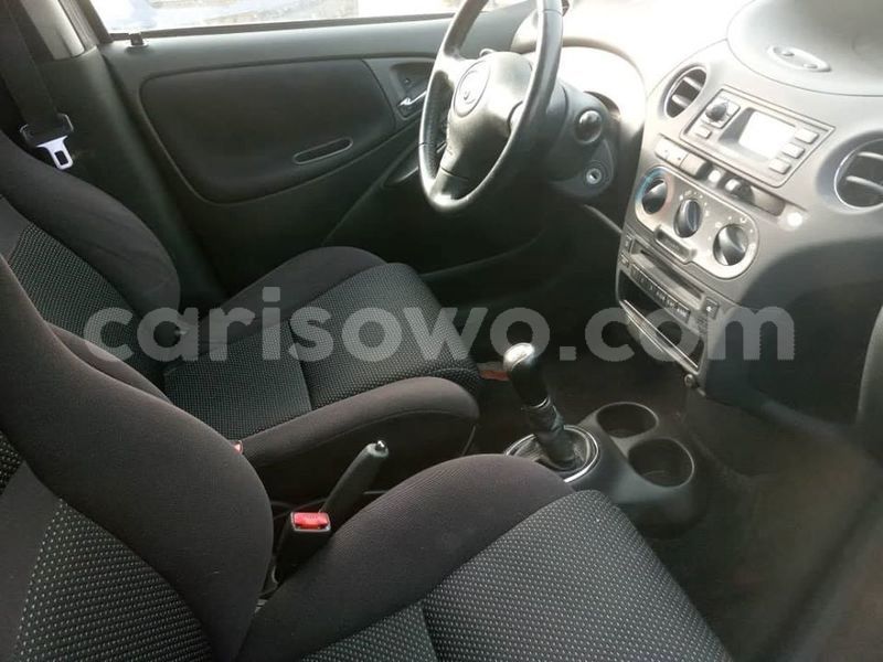 Big with watermark toyota yaris benin cotonou 8252