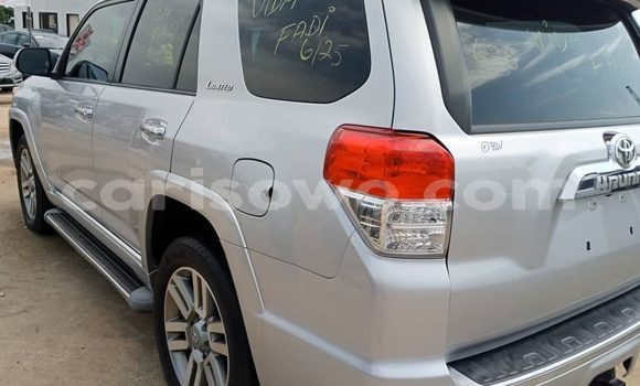 Acheter Occasion Voiture Toyota 4Runner Gris à Cotonou, Benin Acheter Occasion Voiture Toyota 4Runner Gris à Cotonou, Benin