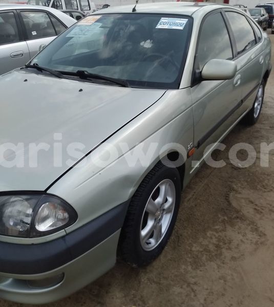 Big with watermark toyota avensis benin cotonou 8254